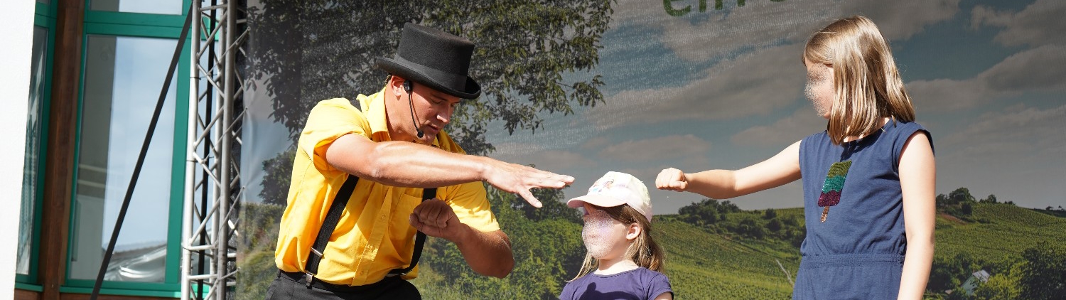 Begeisterte Familien